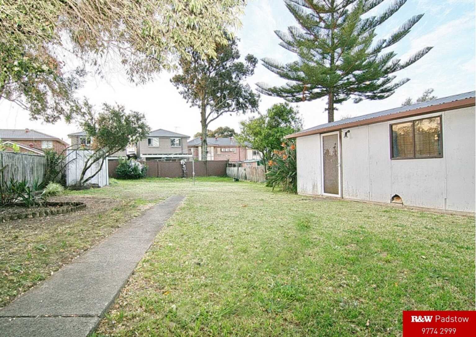4 Robyn Street Revesby