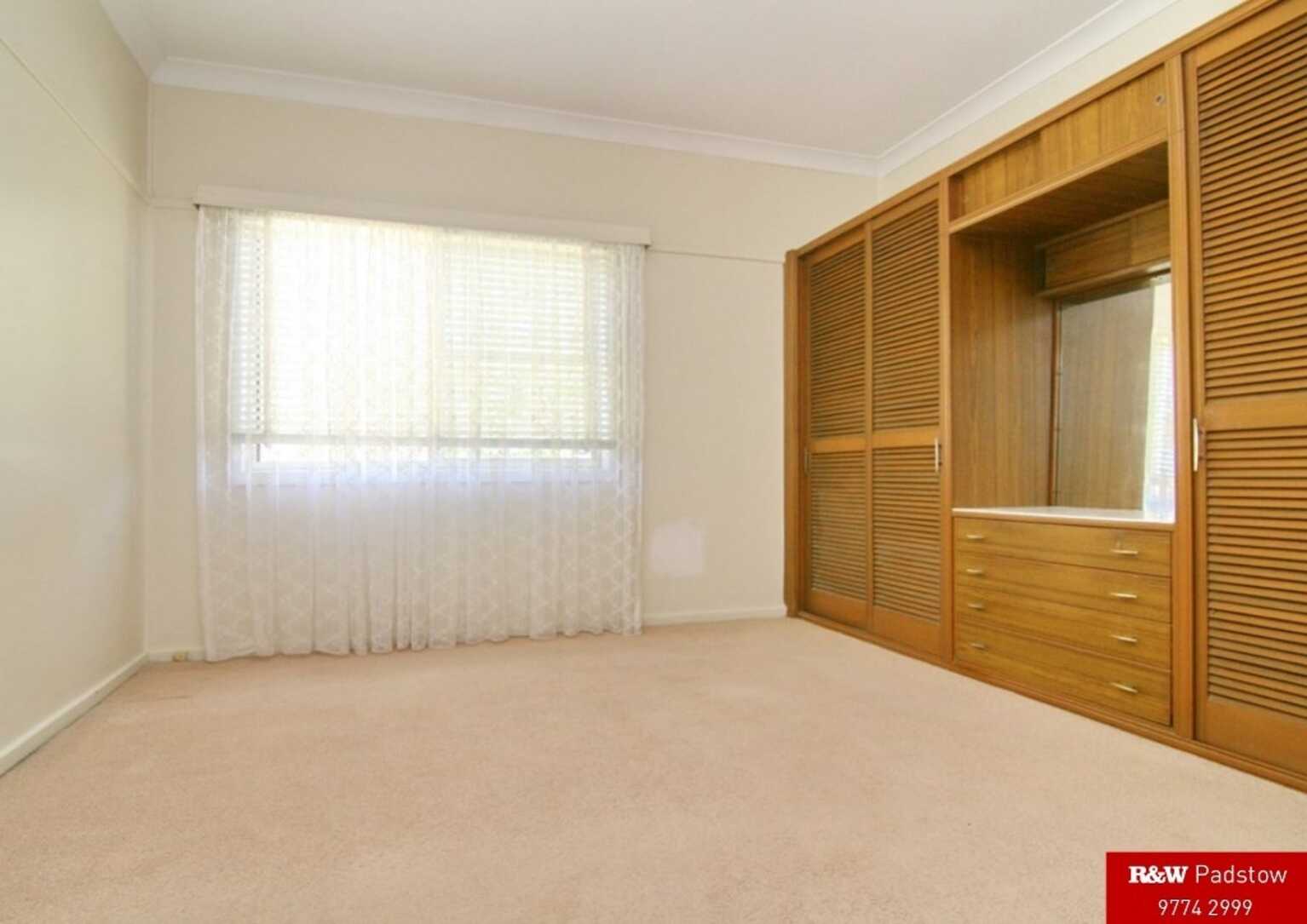 76 Albert Street Revesby