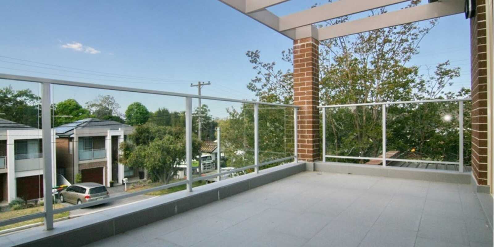 1B Tallawarra Avenue Padstow
