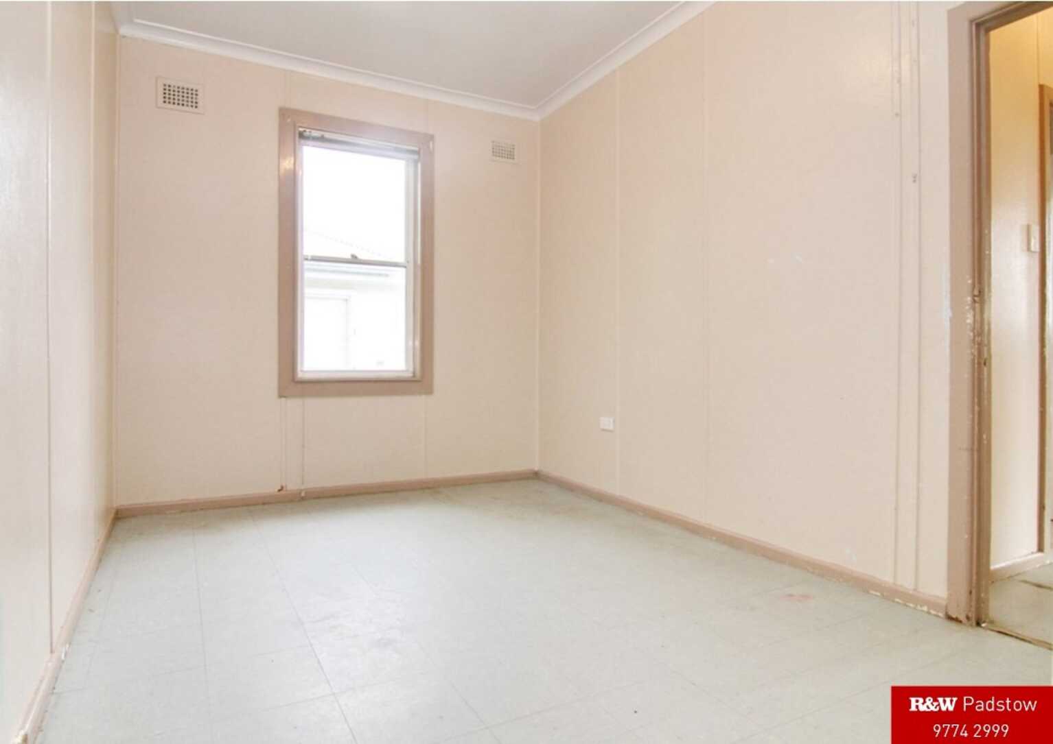 50 Hinemoa Street Panania