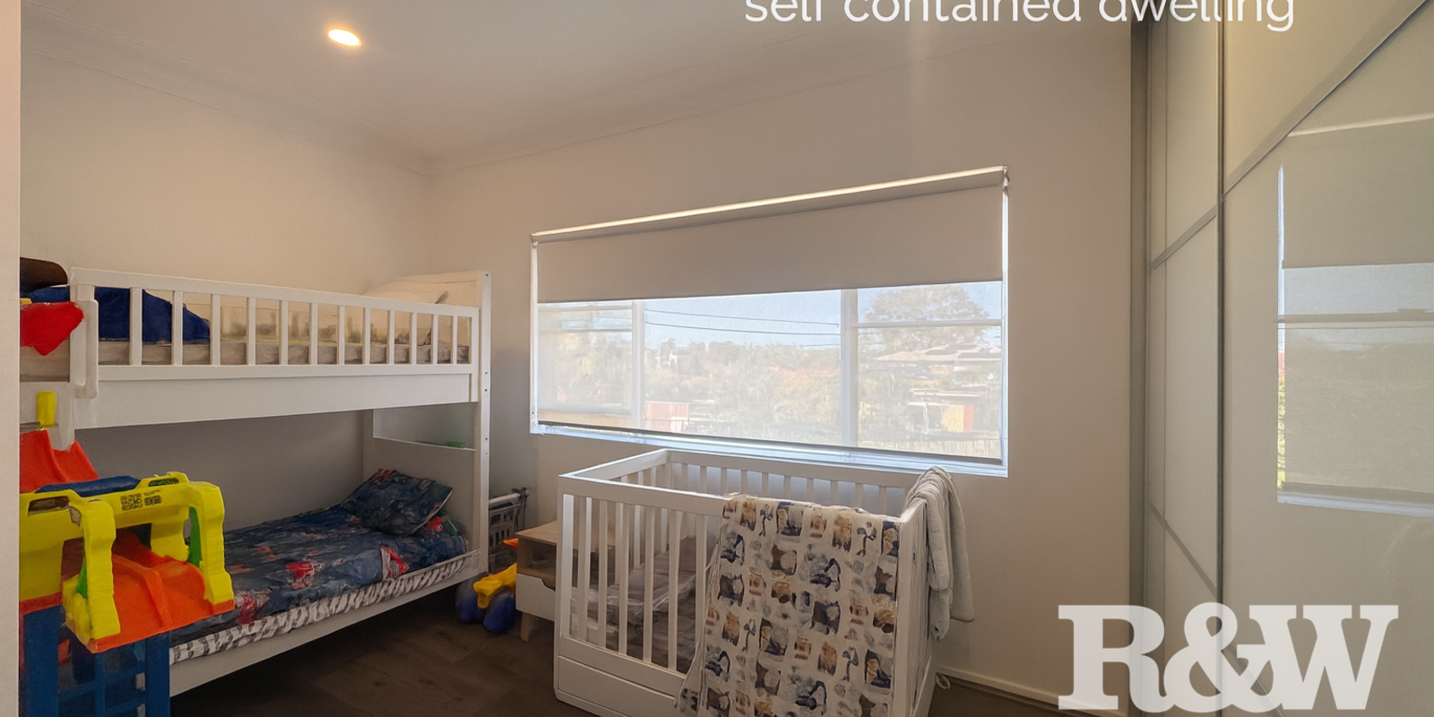 15 Hillcrest Avenue Moorebank