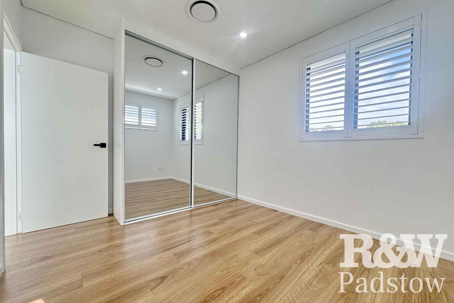 121 Tower Street Panania