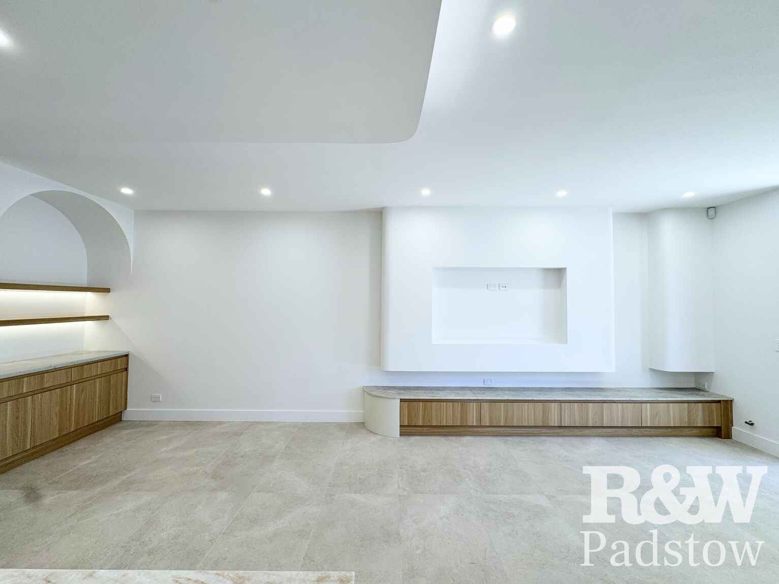 14 Harford Avenue East Hills 14 Harford Avenue East Hills