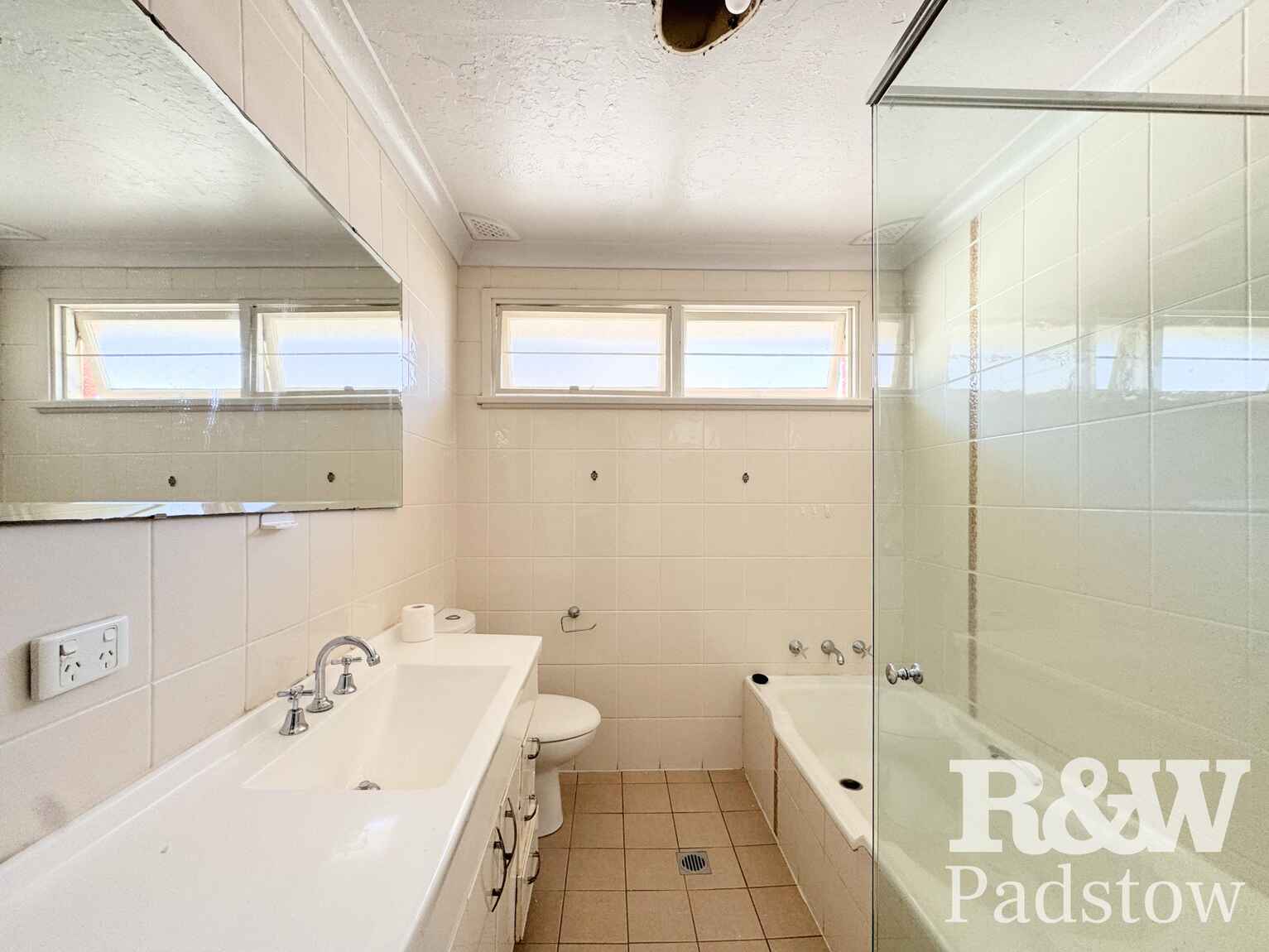 32A Gleeson Avenue Condell Park 32A Gleeson Avenue Condell Park